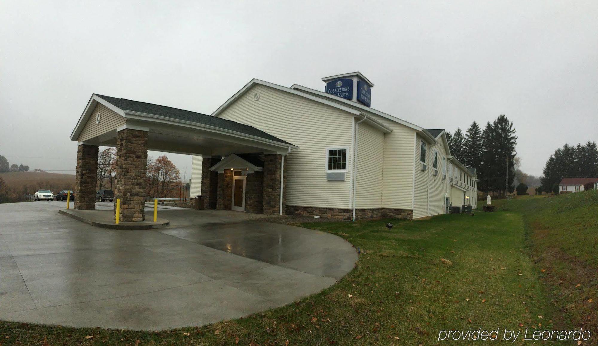 Cobblestone Hotel & Suites - Punxsutawney Exterior photo