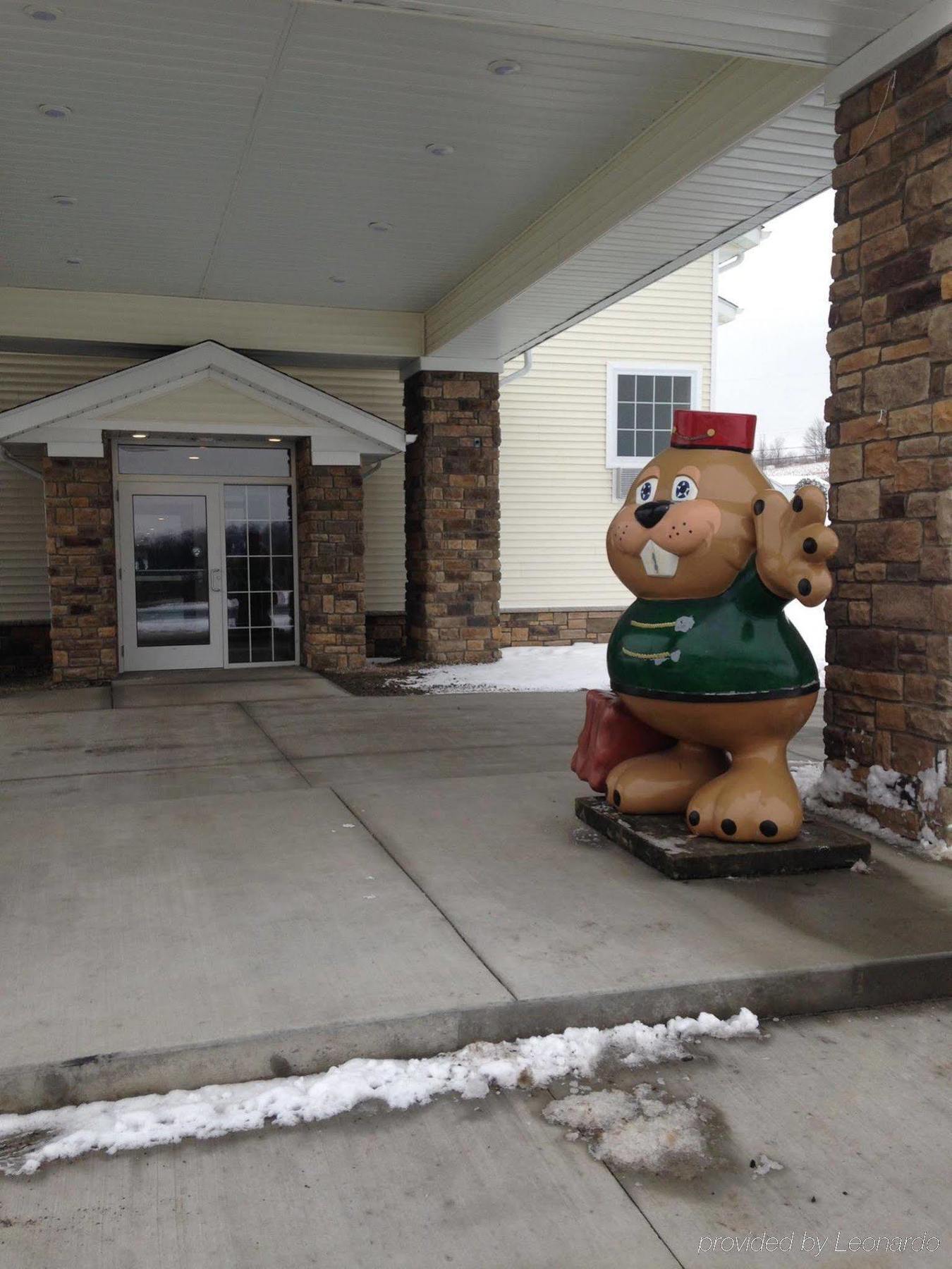 Cobblestone Hotel & Suites - Punxsutawney Exterior photo